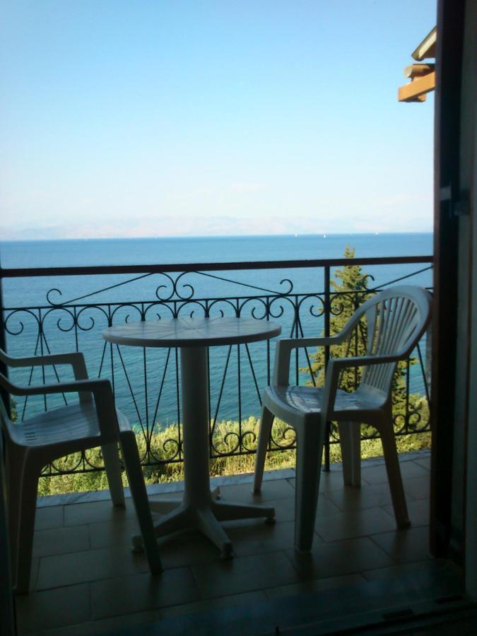 Corfu Bay Sea View Apartments 100M From The Beach Беницес Екстериор снимка