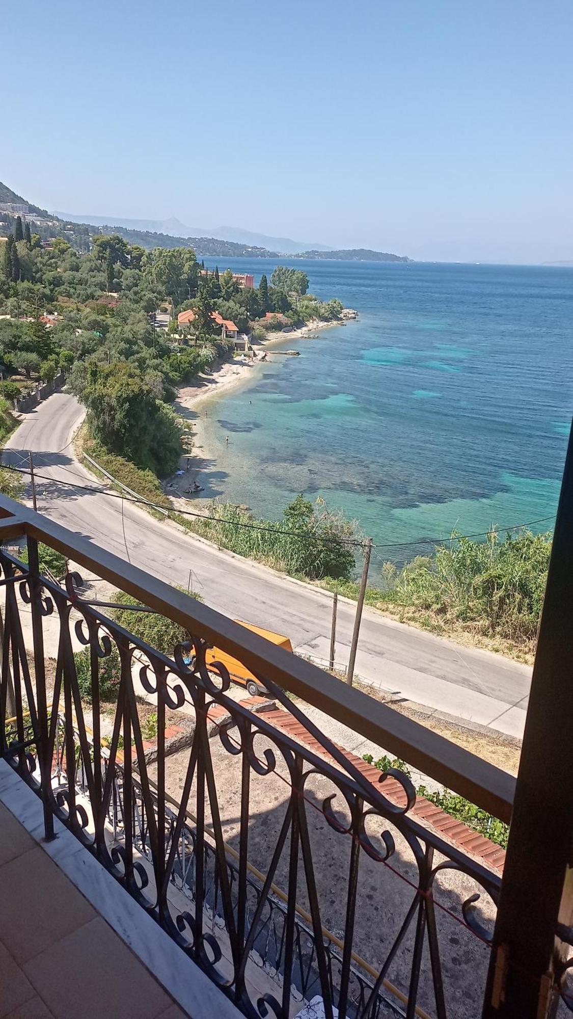 Corfu Bay Sea View Apartments 100M From The Beach Беницес Екстериор снимка